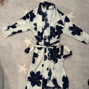 Floral Kimono Robe in Navy and Cream